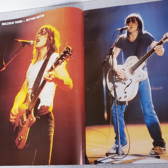 Rare 1980 AC/DC Tour Program Booklet - Picture 5 of 9